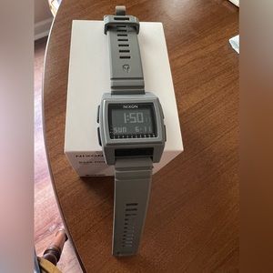 Men’s Nixon Waterproof Watch